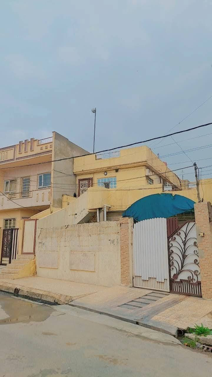 ﷽
للـبـيـع للـبـيـع للـبـيـع
دار سكني سند طابو الزهور

الموقع: حي البكر خلف مطعم بيت جدي 
موقع مميز جدا

المساحة: 181م واجهة 10م
طابقين معزول طابق الارضي عن الاول
بناء قديم محدث البيع بسعر الارض فقط
 تسليم فوري إتجاه شروق قبله

#ط١ غرفة نوم  عدد2وهول واستقبال ومطبخ وصحيات وكراج + حديقة

#ط٢  اربع غرف نوم وهول
 وصحيات+ بيتونة

ملاحظة السعر جدا مناسب بسعر الارض فقط 
للإستفسار 
الاتصال  ع ⤵️
☎️***********
☎️***********
أو مراجعة مكتبنا
العنوان موصل حي البكر 
سايدين الكنيسة مقابل مرطبات الصفار
