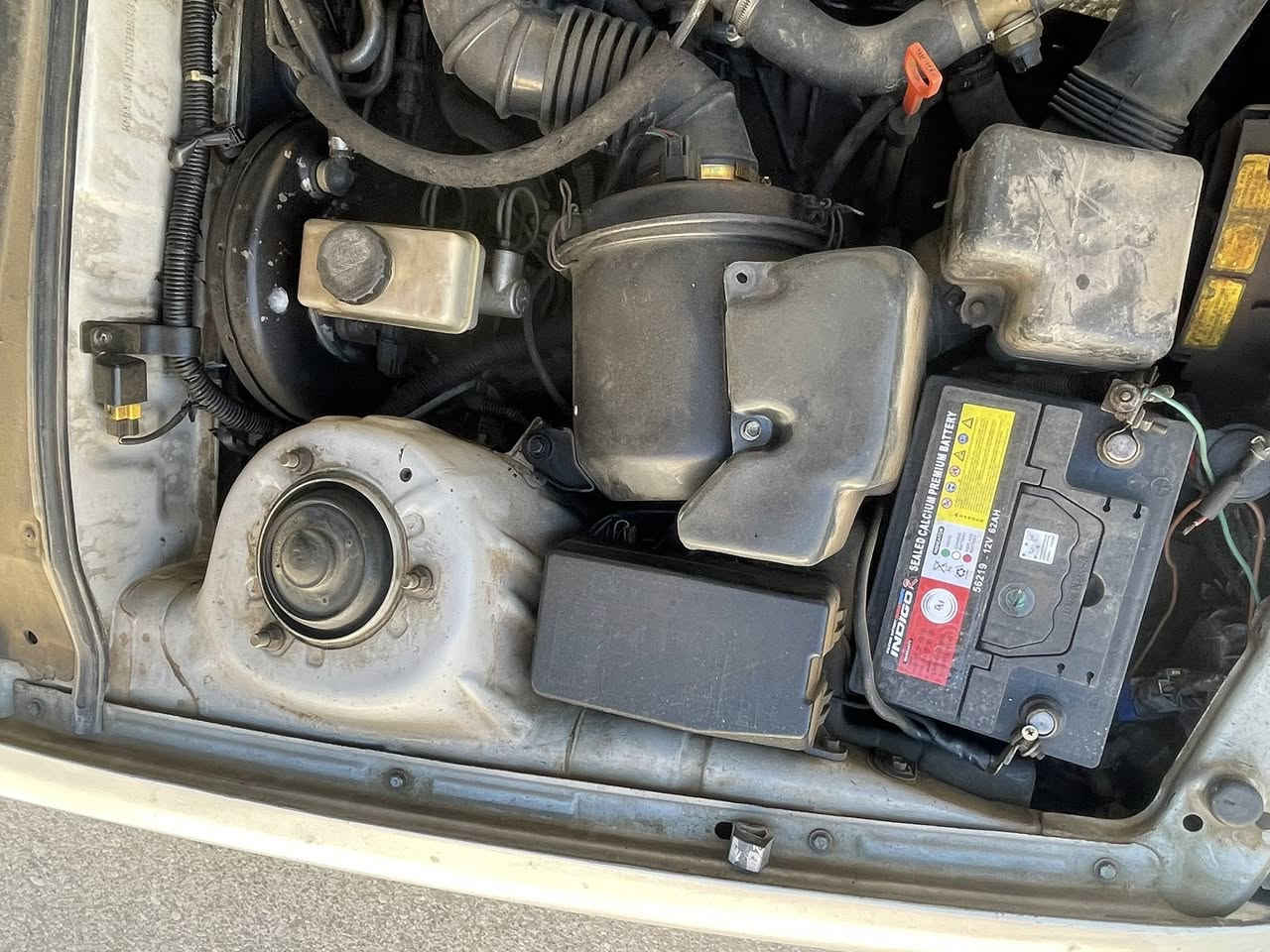 سوناتا 1994
سوناته 1994 اوتماتيك مكينه مفتوح 1800
كلوبات وكيجات شغاله كلهه
سنتر لك ريمونت
صبغ حزام جماليه بدون ضربه 
تخم تاير جديد جدا 
قماره وصندوق وضع شركه
تبريد وتدفئه شغالات
كير حساس واحد 
مكينه وكير شرط بدون صرف ولا دخان ولا عته ولا صفنه
باتري قبل 5 ايام شديته
سنتر لك ريمونت تقفيل وتفتيح
بدون خياس شواصي ولغود شركه
رقم بغداد باسم جيراني من المنطقه شرط عقد مروري وياه
سنويه 2028 مشروع وطني وين متريد تتحول
مكاني ديالى بعقوبه حي المعلمين
سعرهه 48 
***********
