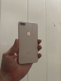 آيفون ٨ بلس • ٦٤ جيجا • بطارية ٧٢٪