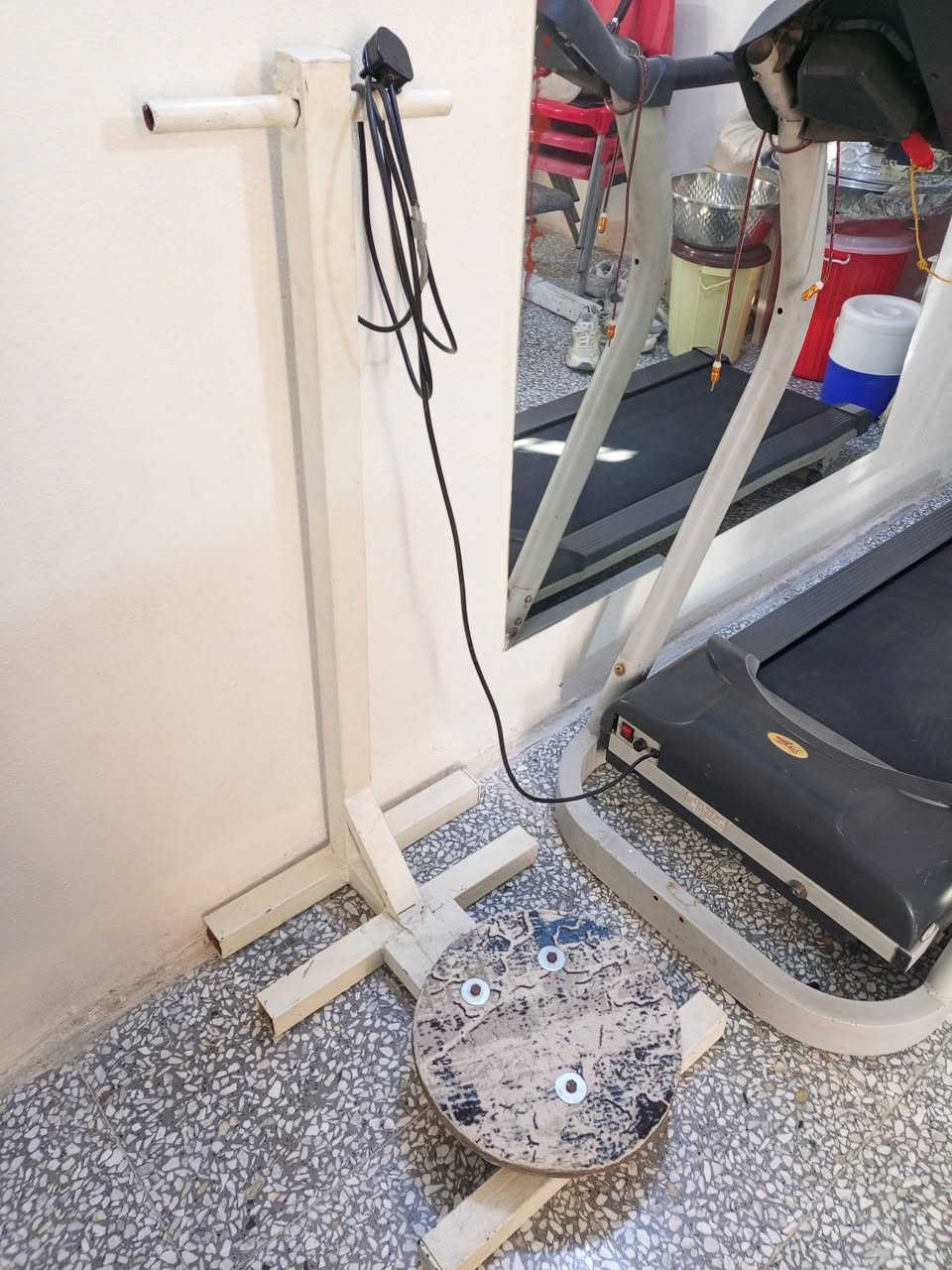 السلام عليكم للبيع كلمن بسعره الاستفسار اتصل على الرقم *********** مكان بغداد  حي النصر
