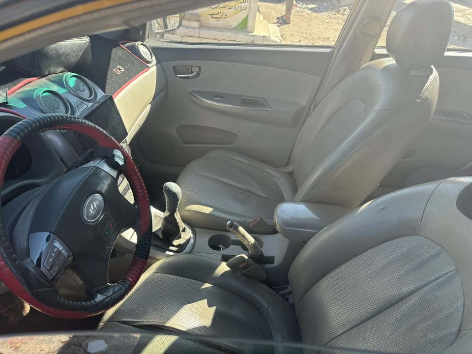 بيوايدي  مكفوله من الصبغ والكير والمكينه جديده وتبريد وتدفئه كله شغال بصمه من اكولك مكفوله مكفوله بضمانتي قطرة صببببغ مكووو  ماعده البنيد بي بارد سعر ٥٥ وبيه مجال اتصل وتدلل ‭٠٧٨٧ ٨٥٢ ٨٧٧١‬
