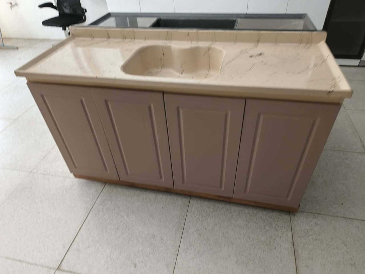 كاونترات تركيه خشب ضد الرطوبه وضد البكتريا وضد الحراره اكو قياسات ستندر ،واكو حسب الطلب والقياسات الي يطلبها الزبون التوصيل والشد مجاني  اكو 3 متر مع سنك متر ونص 700 واكو مترين ونص مع سنك متر ونص 600 واكو مترين مع سنك متر ونص 550


**إذا كنت صاحب هذا الإعلان وتريد حذفه لأي سبب، رجاءا أرسل رسالة إلى الدعم الفني**