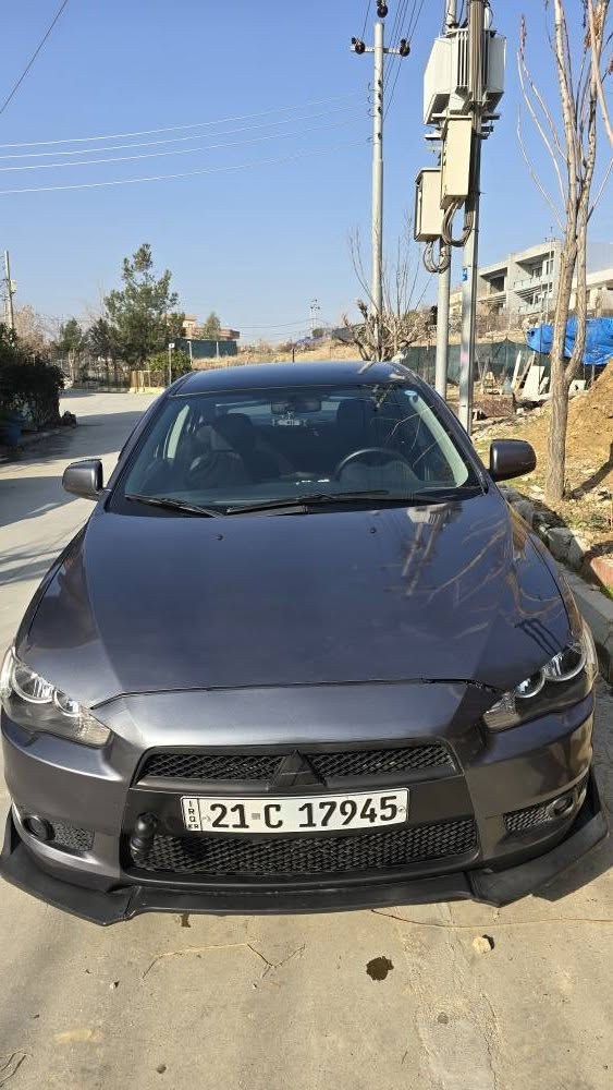 سڵاوی خواتان لێبێت ...لانسەری قرش نەوتی مۆدێل 2010 سەنەوی تا 2030 تازەیە چوارمانگ کەمتر ڕەقەم تازەیە بەشەرتی تەقەو ڕەقە ماڵی دۆستە مەسرەفی تیا نیە مەکینەی کەمێک بووخاری هەیە بە عام لانسەر وایە و موشکلەی نیە شاشە کار پلەی جوانکاریم بۆ کردووە ئاوێنە کارەبای ئۆتۆماتیک مەکینە 20 مەرغوب بەناوی خۆمەوەیە یەک قرچی بچوکی هەیە چەمەلەخی پێشەوە سایەق ناوی نەگرتووە 5 پارچەیم بۆیاخ کردۆتەوە لەسەر ساخی وێنەی پێشوویم لایە abs و کامێرەی دواوە بەرنامەی vidure تیایە 64 گێگا تەسویری دواو پێشی سەیارەکە ئەکا بەردەوام بەشەرتی گێڕ و مەکینەو تەحویل سەقفیشی کەمێک کاڵبۆتەوە وەک سنوقەکە لەزگەم لێیاوە بۆ جوانی 95 گەڵا و معامەلە***********
***********
سلێمانی السليمانية, العراق
