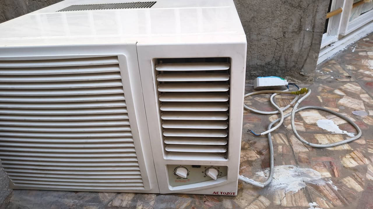 مكيف لبيع سعره 275 وبي مجال  شرط ع فحص سبب البيع ماكو اله مكان مكاني كوفه حي ميسان ‏‪***********‬‏
