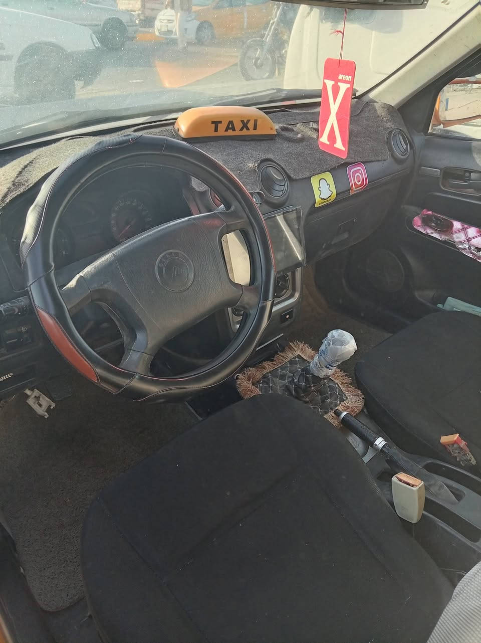 سلام عليكم جيلي سيكي البيع مديل ١٣ شرط راعي يمي مكينه وكير مكفوللت سعر ٢٠ وبيه مجال قليل بصره زبير ***********
