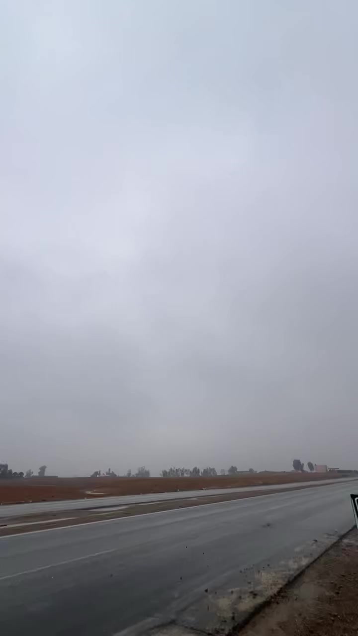 السلام عليكم وسيان سني 2024هندي بليته زركه سياره بيها بارد بخشم الجاملغ الايت راجع عليه وصاير بي بارد ومقسم هوه والباب سياره ماشيه 90الف السعر 115 العنوان دور الضباط ***********
