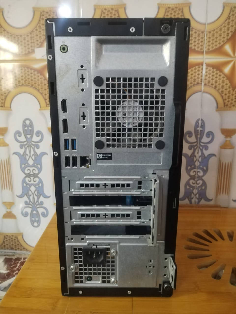 كيس حاسبه كوراي ثري الجيل الثامن
الرام ٨
الهارد الأول ٢٥٦ اس اس دي
الهارد الثاني واحد تيرا
الملحقات كيبورد +ماوس وكيبل كهرباء
السعر ١٧٥


**إذا كنت صاحب هذا الإعلان وتريد حذفه لأي سبب، رجاءا أرسل رسالة إلى الدعم الفني**