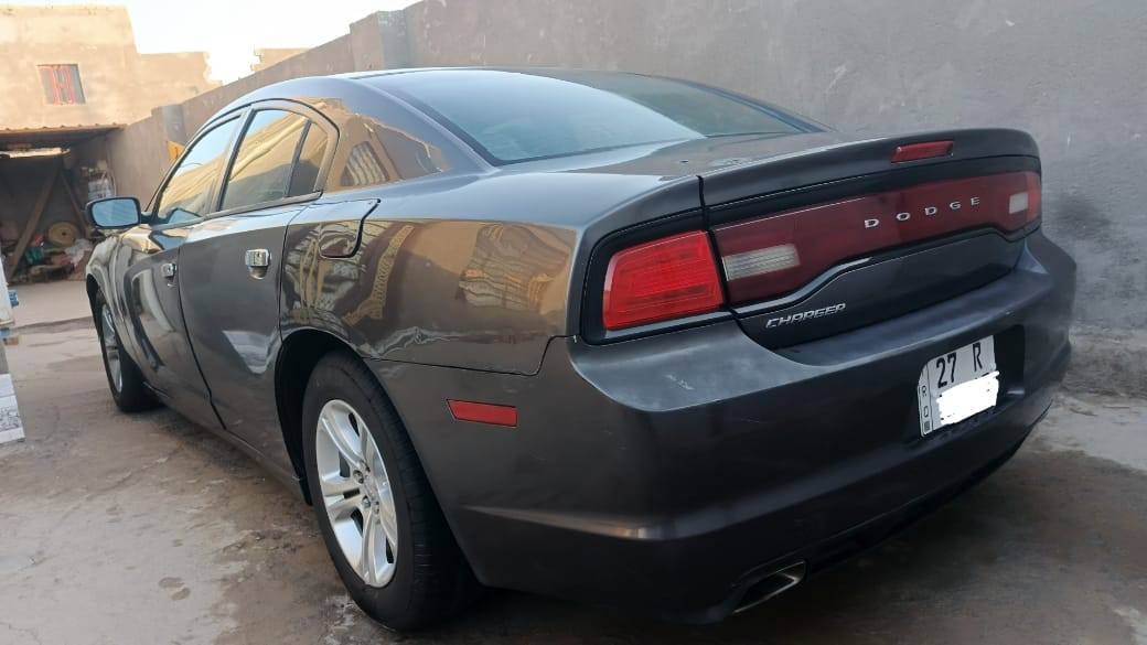 .السلام عليكم جارجر ٢٠١٤ رقم ذي قار انكليزي بأسمي تبديل جاملغ وبنيد   وبيها طخه بلباب خلف السائق كد شبر وبيها رشات صبغ بصيطه  ماشيه ٤٣٠ كم  سياره استخدام شخصي مامتعوبه تخم تاير كير محرك كارتون السعر ١٣٥ وبيها مجال  ذي قار  مكلف بالنشر اتصال واتساب   *********** ناصرية, ذي قار
