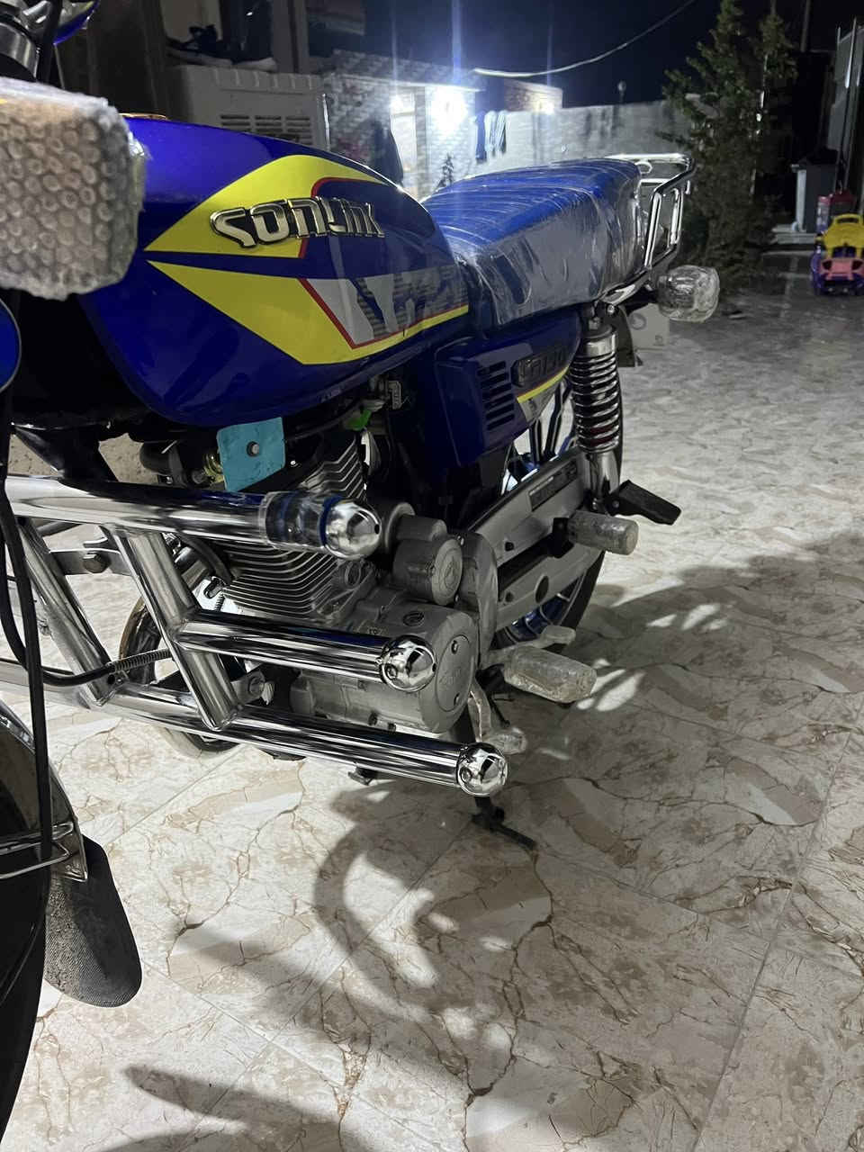 السلام عليكم سونلك موديل 24 للبيع محرك ممفتوح السعر 700 وبي مجال ***********
