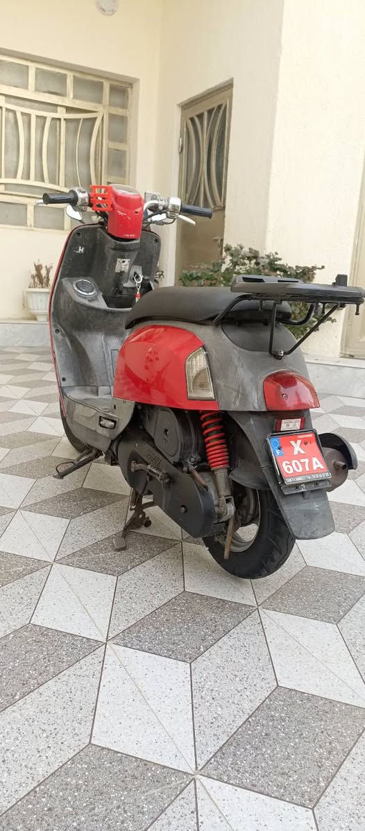 السلام عليكم 
بوليس كابريتر للبيع كفالة عامة كلها شغالة ختم واحد وصل معرض موجود مكينة 49 مامفتوحة ماناقصة شي كهربائيات شغالة كلها السعر مليون وبيها مجال قليل مكاني كربلاء موجود خاص


**إذا كنت صاحب هذا الإعلان وتريد حذفه لأي سبب، رجاءا أرسل رسالة إلى الدعم الفني**