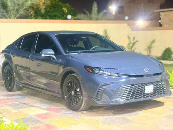 كامري هايبرد موديل 2025 SE
فور ويل
ماشية 5 الف 
لون اسمنتي المرغوب 
الضرر جاملغ خلفي مرفق بالصور
بدون ارباك 
بصمة 
تبريد خلفي
كشن جلد 
منفيس بأسمي
السعر 240 
ملاحظة الترقيم مجاني لان السيارة هايبرد
***********
*********** الشريقات
