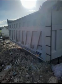 صناديق شاحنة • مواصفات كاملة