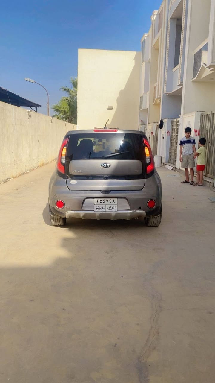 السلام عليكم صول للبيع موديل ١٧ اللون رصاصي حادث خفيف كما مبين بالصور  السعر ١١٠ وبي مجال ***********
