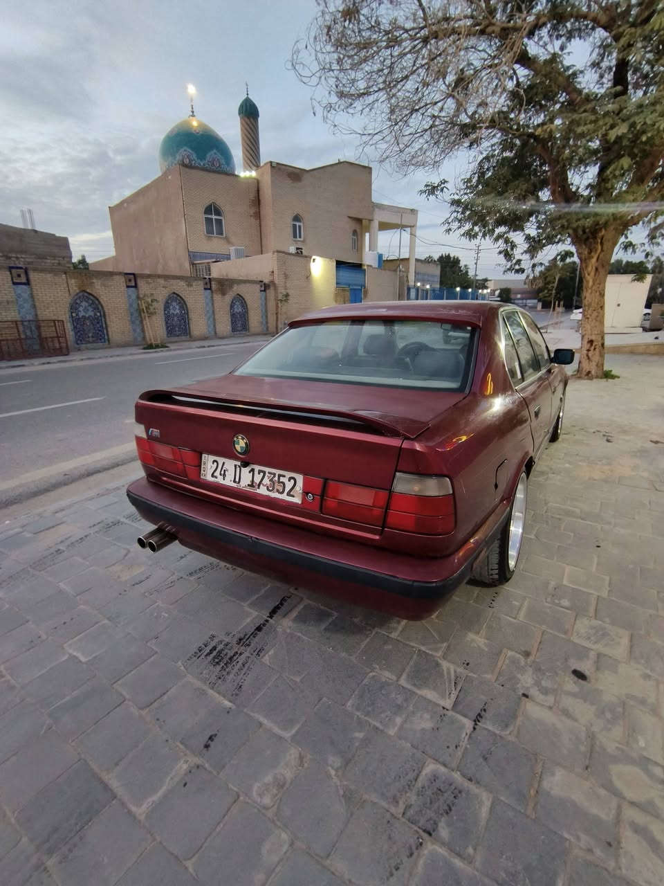 سلام عليكم
بي ام 535
تبريد ثلج✳️ منضومه كامله جديده توني شادهة
كهربائيات كلهة شغاله 
غرفه جديده
لايتات عالي وناصي زنوز
السياره جاهزه من كلشي على اخر حبايه
السياره كفاله من ضربه ومن كص بس صبغ جماليه
 ويل M حجم 18اصلي وتخم تايرات جديد
الياخذه ميصرف عليه الف
السعر 70 وبيه مجال
رقم الهاتم *********** هاذه بي واتساب
