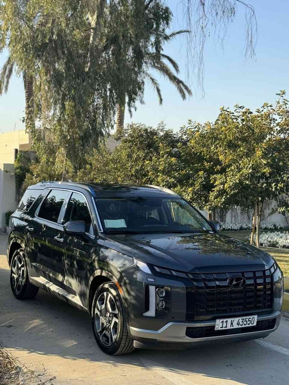 سلام عليكم هيونداي بلسايد 2025 وارد امريكي زيرو ماشية 600mi مرقم كامل  مواصفات جلد كشنات منفصل سلايد رادار 7 راكب الحادث جاملغ وربع لبنيد بي صبغ بارد باب السايق ومتصلحة تصليح درجة اولى 
خشم اللغد الايسر بي بارد 
رقم الهاتف ***********
السعر 31$الف دولار وبيه مجال بسيط
