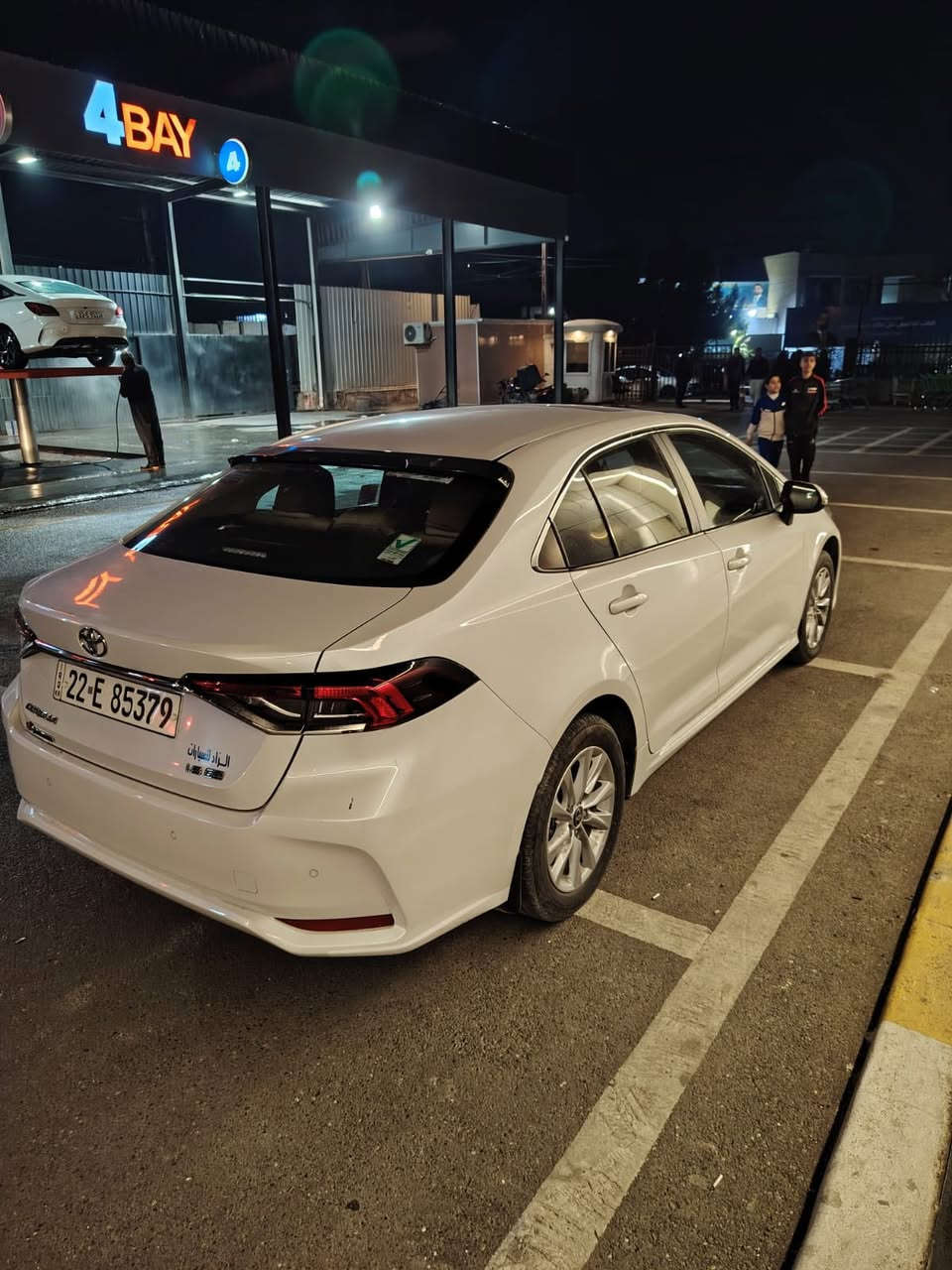 كورلا 2023  (ساز  ) خليجي 🦅 بانزين فقط ياباني  ام الضمان 
🚦رقم  اربيل بسمي تحويل مباشر ) 
المواصفات…..🖍️
           🧭            ماشيه   26
محرك 1800 بانزين
بصمه + دخول ذكي
تبريد قطعتين 
نظام القيادة (سبورت + عادي)
كيجات ديجتل شاشه 
شاشه نفكيشن + كامره خلفيه دواره
 حساسات امامية+خلفية
مانع نزلاق
تبريد بيانو شاشه 
مري شفط 
تحكم سترين كامل 
 العنوان📍 بغداد البياع 
 السعر 181$ 💵 وبيه مجال  

بغداد عالرقم. ☎️
***********
