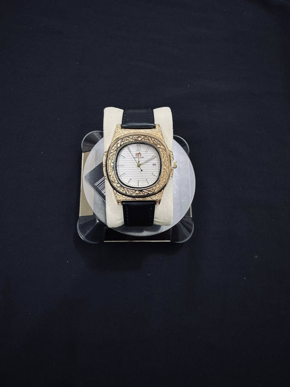 ساعات أنيقة، أسعار مناسبة، وشكل يلفت النظر ⌚🤍
راسلنا للطلب والاستفسار.
*********** واتساب
