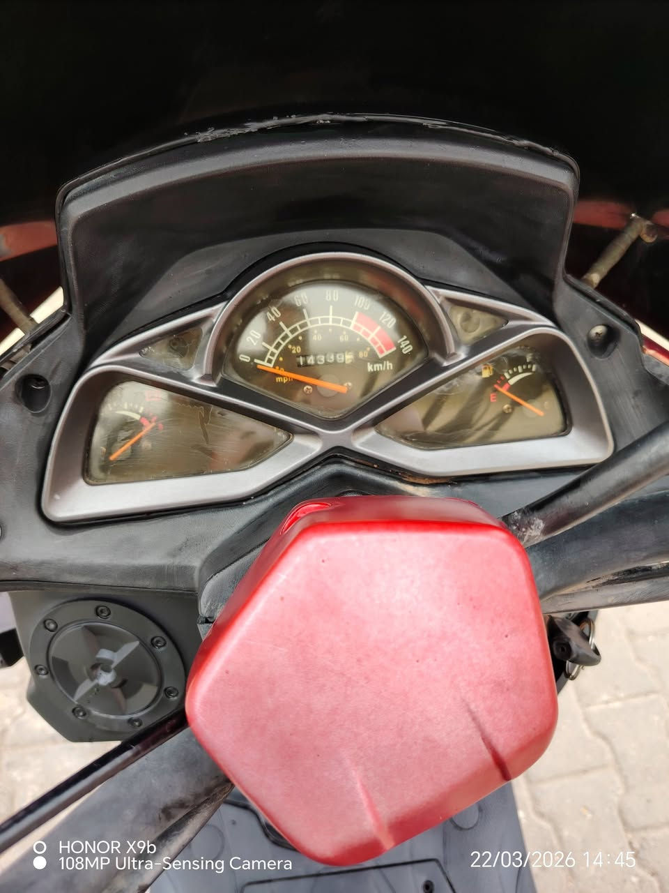 دراجه سكنس برغي مامفتوح بيهه *********** شغاله سلف لايتات عدادات شلعه فوول احلى من الصور سعرهه 425 بيه مجال
