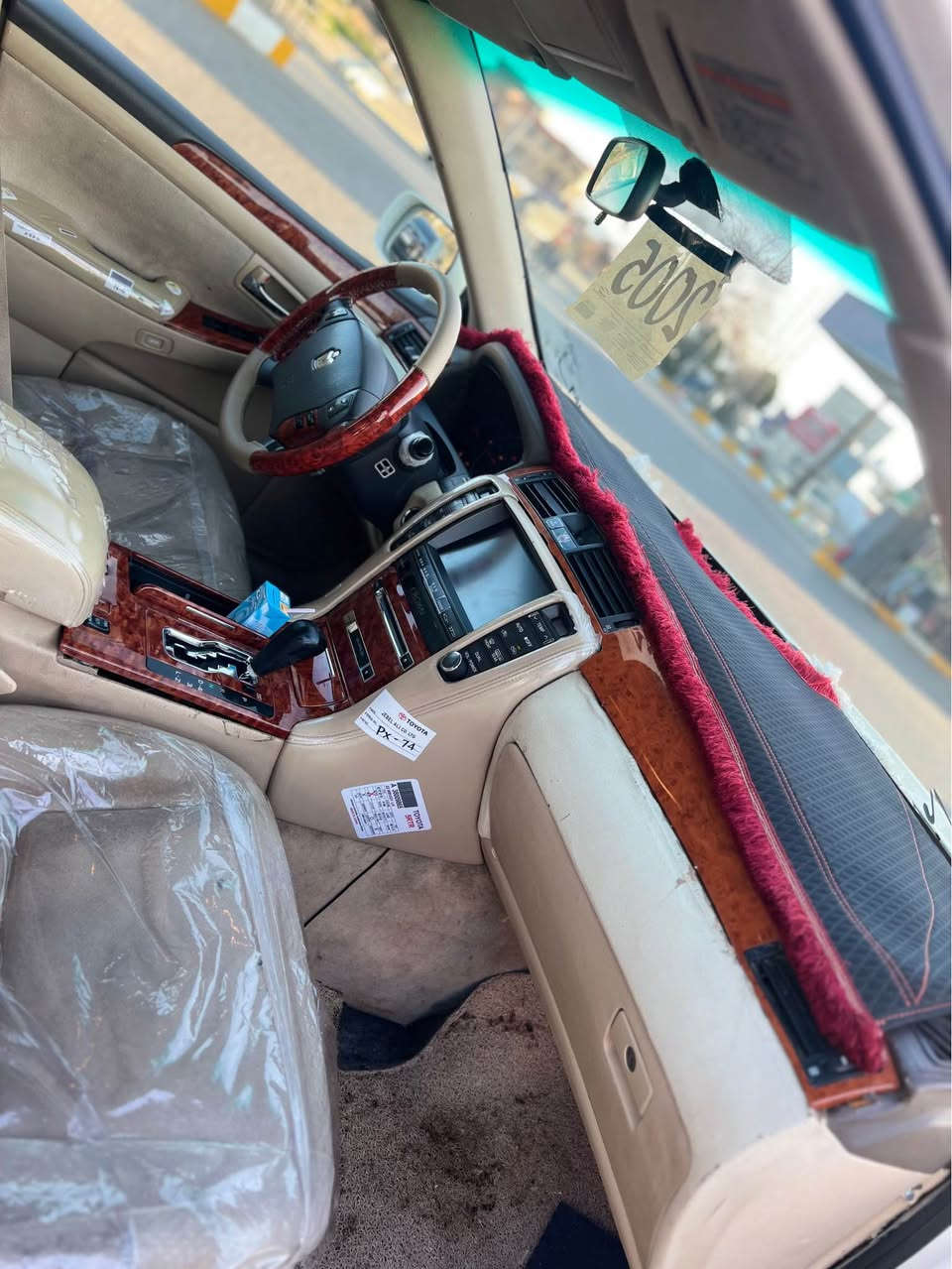 شاهینە بڕاوە ٢٠٠٥ ناو زەرد 
١٨٠ بچوک بە بچوک  ئالتونی بازار 
سی دوگمە 
کەڤەر گۆراو بەشەرت 
کێرو مەکینە بەشەرت 
سەقفی بەشەرت 
سعری ٤٦ کەڵاو کەمێک مەعامەلەی برایانە Singapore


**إذا كنت صاحب هذا الإعلان وتريد حذفه لأي سبب، رجاءا أرسل رسالة إلى الدعم الفني**