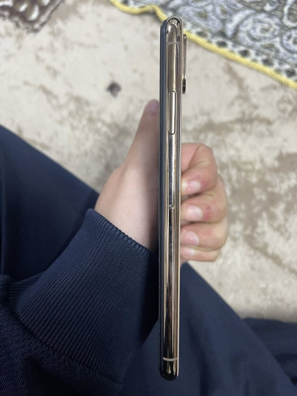 ايفون اكس ماكس ذاكره 64 مستبدل بطاريه  فيس ايدي واكف جهاز نضافته فول استخدام شخصي السعر 155 وبي مجال 
***********
