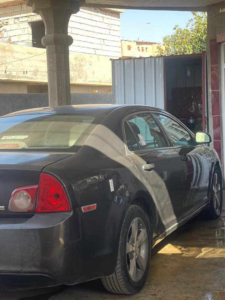 السلام عليكم للبيع او مراوس  ماليبو ٢٠١١ امريكي محرك ٢٤٠٠ محرك وكير مال كصه جدد تبريد ثلج ❄️ تدفئه 🔥 كشن كهرباء كهربائيات شغاله رقم اربيل سنويه منتهيه شرط التحويل بيها رش صفحه السكن بدون دواخل مكان صلاح الدين مكيشيفه بيع مراوس السعر ٧١ وبيها مجال ***********
