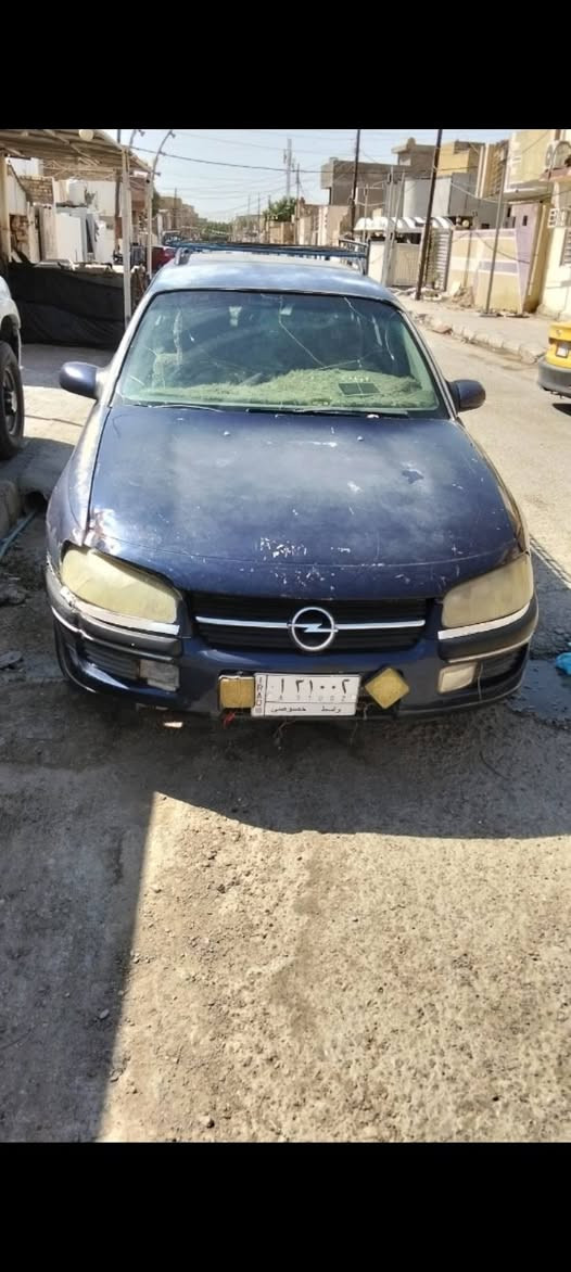 سلام عليكم سيارة أوبل بزون موديل 94 بسمي تحويل ثاني يوم سنويتهة ما منهية سيارة شغالة مكينتهة بطة ثنين ونص بس بيهة صوت متروكة السيارة السعر 23 المكان كوت الشراي يتصل عل رقم ***********
