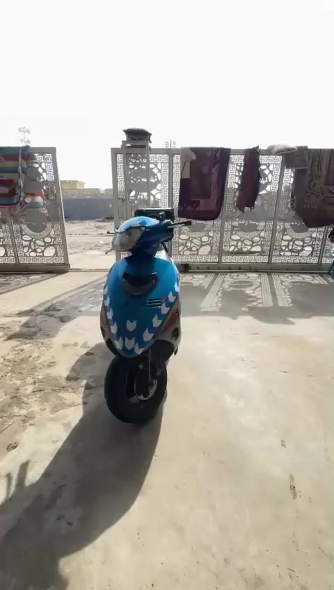 سلام عليكم دراجه لبيع سوزوكي فيكستار 150 سيسي ميسان قلعه صالح غير متواجد على لفيس اي استفسار اتصال على هاذ لرقم *********** لسعر 800 وبيه مجال
