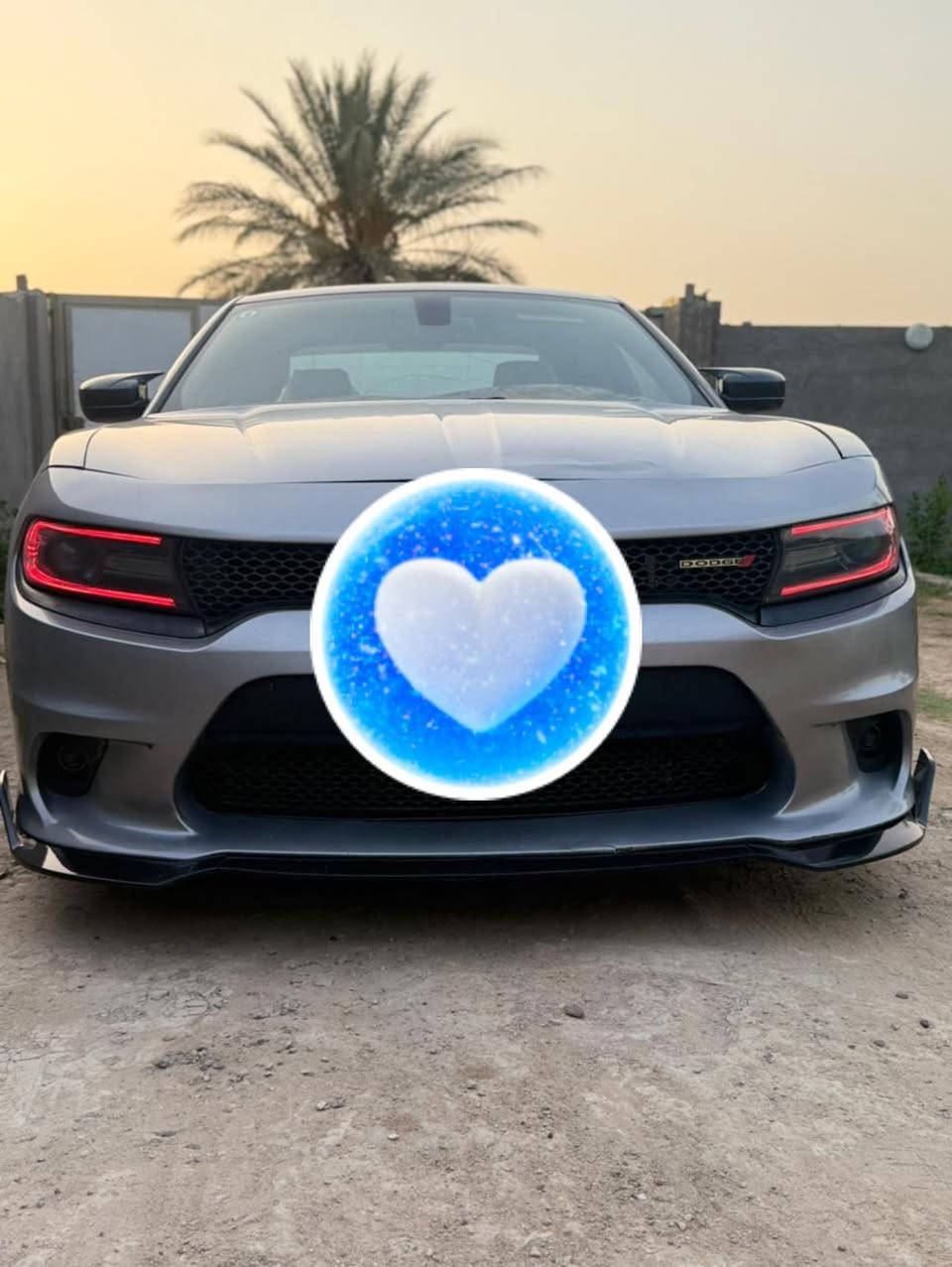 سلام عليكم  دوج شالجر موديل 16كامل مواصفات ما عدة الفتحة للبيع وهاذ رقمي اليحب يتواصل واتساب فقط ***********
