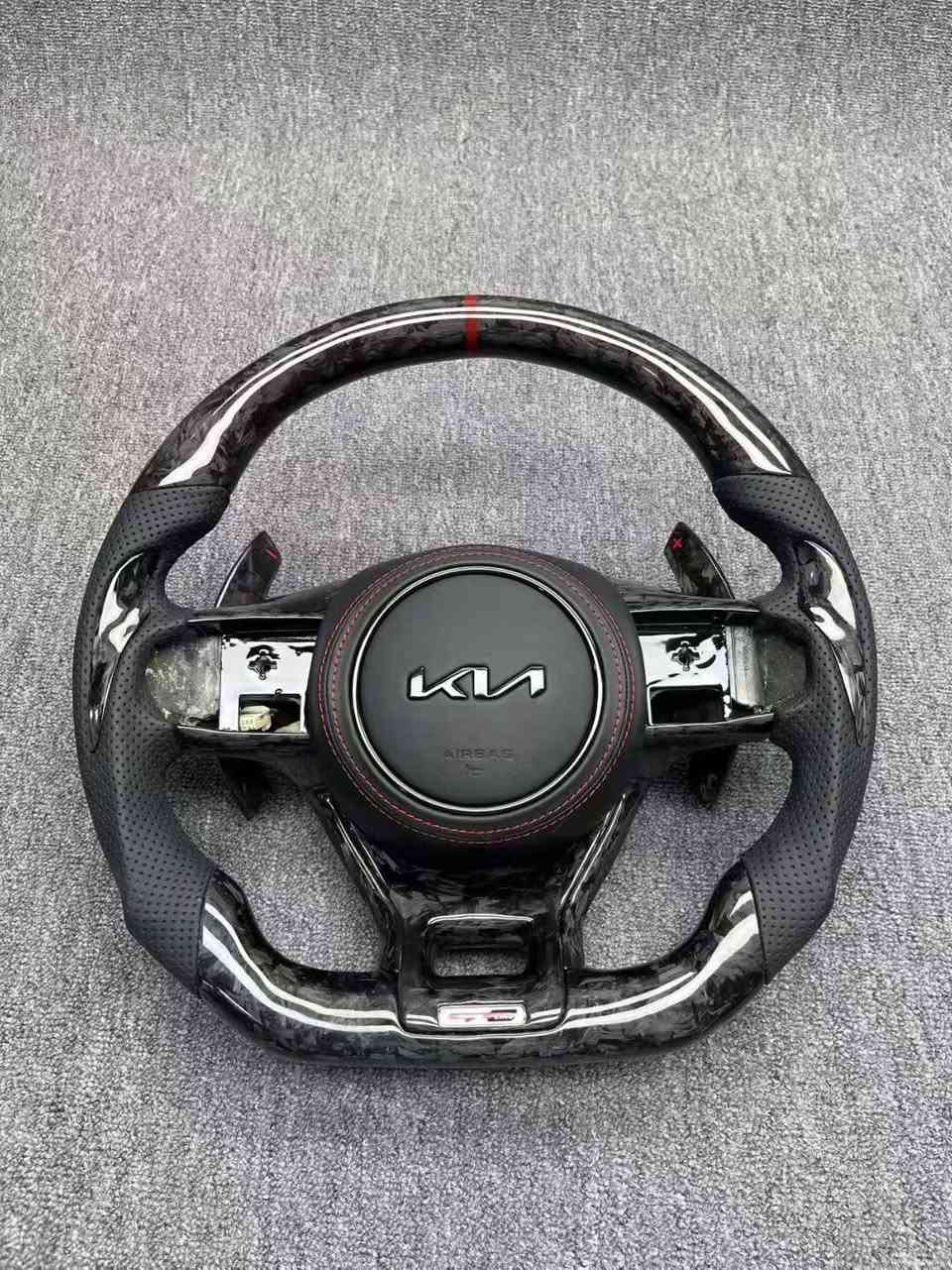 kIA Carbon fiber steering wheel for sale 

#kiak5 #kiak3 #KiaSportage #kiaforte 

#KiaSorento #kiasoul #kiak5gt #KiaK5GTLine


**إذا كنت صاحب هذا الإعلان وتريد حذفه لأي سبب، رجاءا أرسل رسالة إلى الدعم الفني**