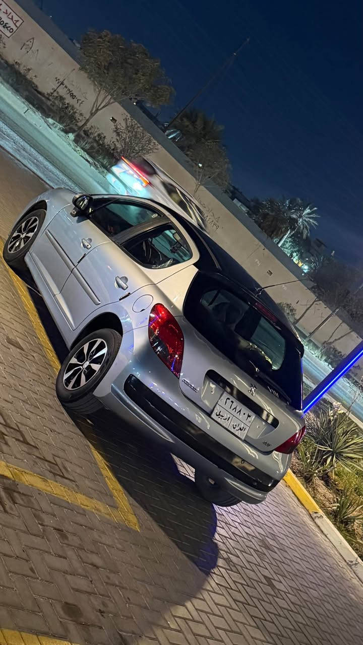 بيجو 207 موديل ٢٠١٢ السعر ٥٨ ورقه قفل قفل مكينه جديده حاويه كير مكفول حداديه جديده تبريد ثلج صبغ بنيد فقط بدون حادث سياره جاهزه وجديده رقم اربيل تحويل مباشر مكاني بغداد العامريه 
*********** بغداد, العراق
