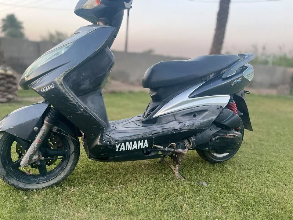 دراجه سكنس فحل نوزل الدراجه خير من الله اخت الجديده
محرك جديد ما مفتوح شرط الفحص 
اوراق كامله منفيز مكاتبه 
السعر ٥٥٠ وبيه مجاال حك الجيه 
*********** 

***********
