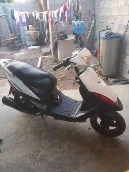 دراجه ياباني ماكس عدله للبيع كامله تشتقل سلف وهندر خير من الله العنوان بغداد نهاية حي ور قرب جامع خاتم الأنبياء كهربائياته كله تشتقل سعر ٥٥٠وبيه مجال ***********
