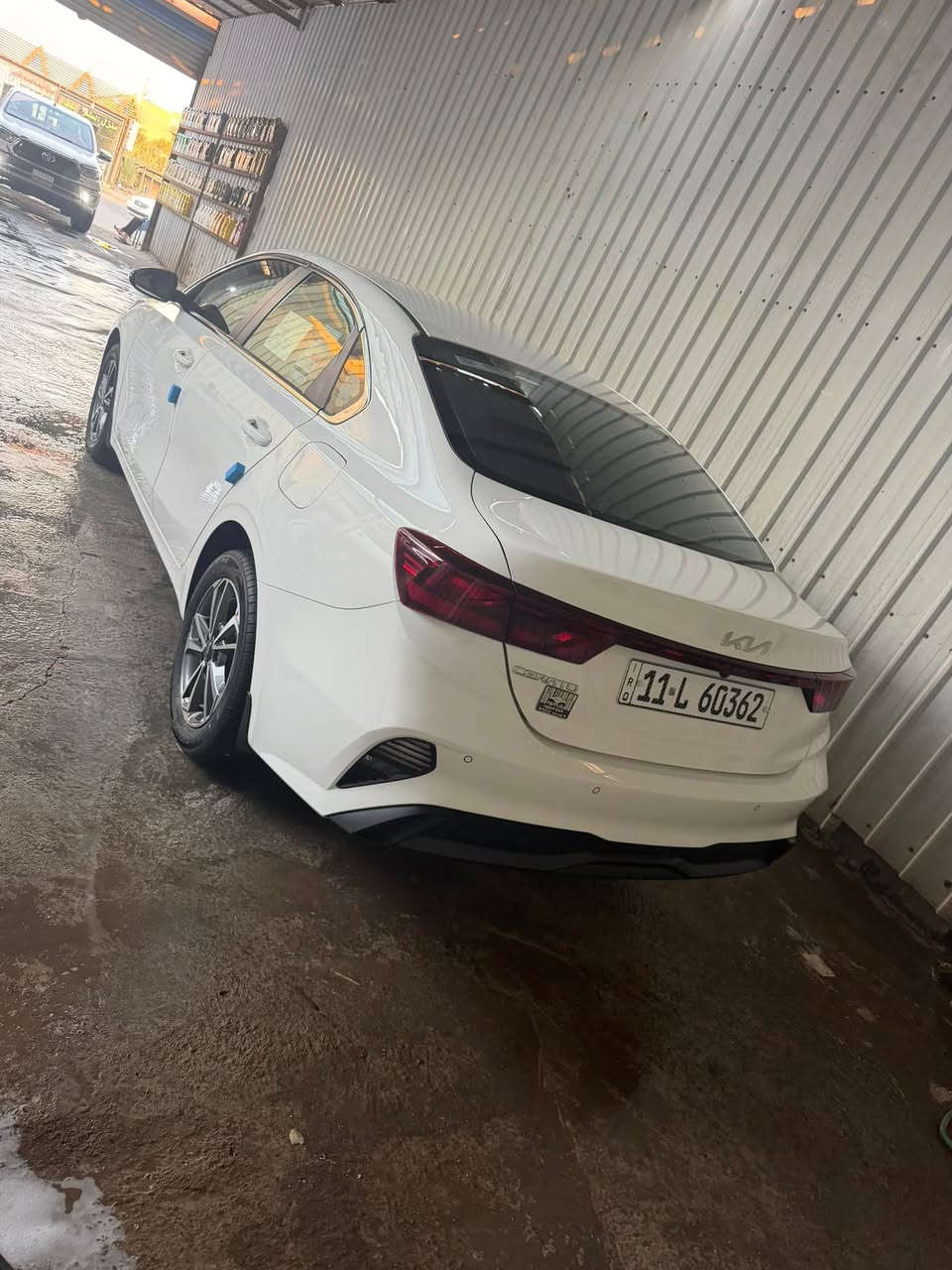 سياره سيراتو للبيع موديل 2024كفاله عامه ماشيه 33 رقم بغداد للاستفسار ***********
