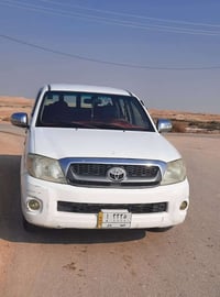 هايلوكس • ٢٠٠٩ • كويتي