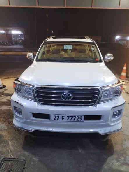 سلام عليكم لاندكروز جيهان 14 محرك 6 رقم أربيل دولي باسمي كفاله عامه  من الصبغ  والبارد  والتبديل سياره جديده  
السعر 42
 ماشيه 200حقيقي  

 ***********
