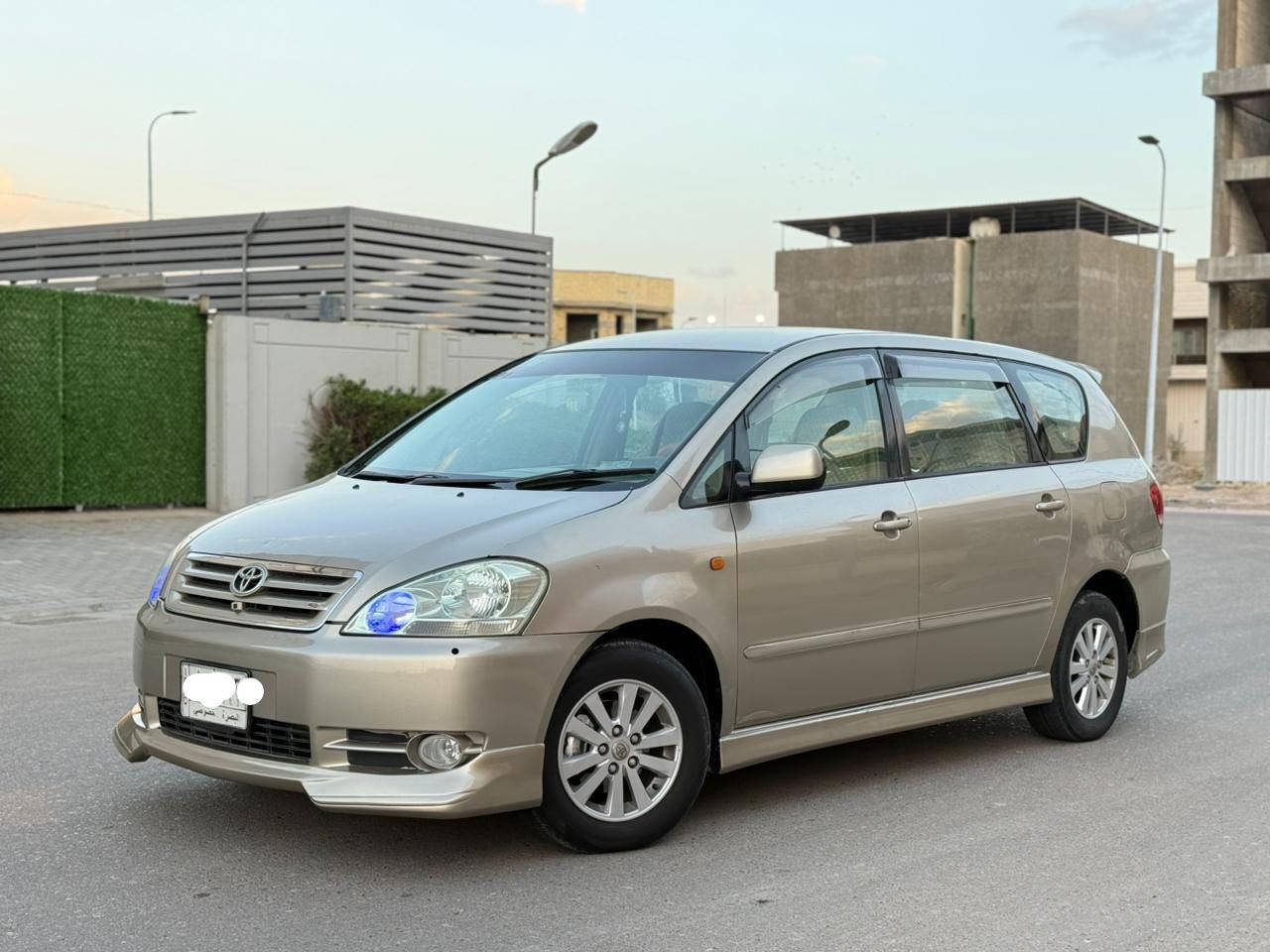 السلام عليكم 
ابصم موديل 2002 بصره تحويل
تو ويل محرك 2400 جاهزه تبريد كير محرك حدادية تايرات 7 راكب. تبريد 3 قطع
مكاني البصرة
شراي يخابر ع رقم
***********
