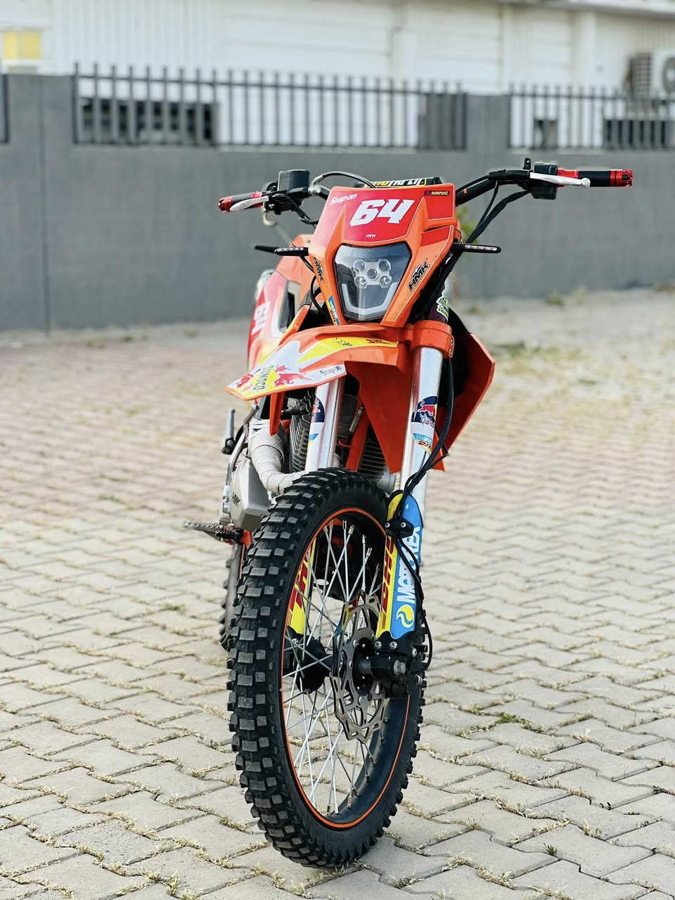 دراجة قفاز HMK 300cc
موديل2025 منفيس شركة ويا

دراجة اخو سفر ماشاالله 

سعر1800💸

رقم موبايل ***********📞

عنوان كركوك شورجة يم مطعم حمة ناصر
