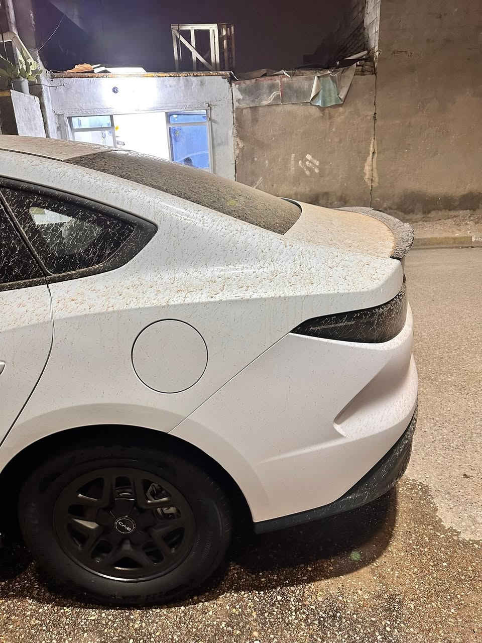 السلام عليكم byd sel5 للبيع كفاله عامة عده رصعه صغيرة بسمي تحويل مباشر ماشيه 10 الاف
مغلفه من داخل نايلون حراري ومغلف دعامياتهة ولماصدات ppf سبايدر وكفرات مرايه  كاعيات وشاحنة وغراضهة كلهة كامله بصمة وكرت سياره جاهزة للاخير 19800 وبيهة مجال شي بصيط مكاني بغداد الرشاد للاستفسار ***********
