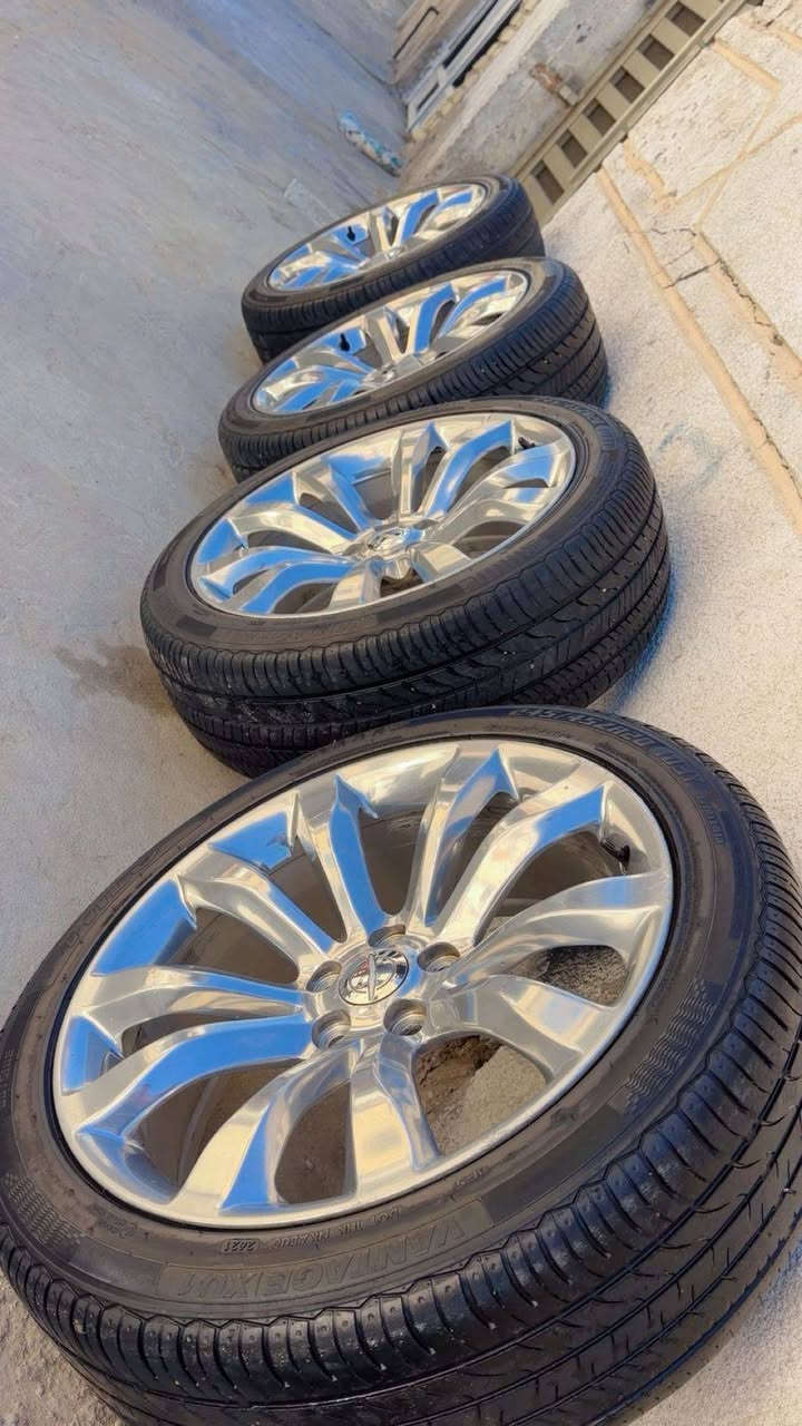 .سلام عليكم ورحمة الله وبركاته🖐️
💯 ويلكب 20 مال وبامئ C 🚗
 🔍🔎تغيرات  نص عمر. 100٪50 
.. 🌹 مكسيكي اصلي مو جديد 🏅🏅
🧳 بغداد السيدية  ***********
