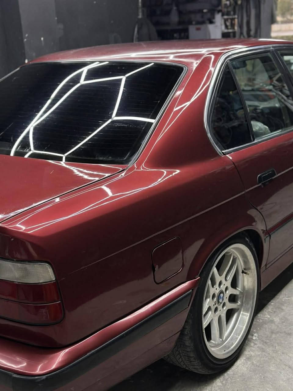 سەرەتابەناوی خوای گەورە ئەمBmwبۆفرۆشتنە مۆدیل1994مەکینە528گێرعادیەدەبڵ دیجاڵە ناوفۆرمیکایەکوشن کارەبایەکوشن هیترە ئاوینەکارەبایە دەبڵ ئێرباکە لایت ئەڵقەیە سەیارەکە زۆرجوان ماوەتەوە ناوی لەدەرەوەی جوانترە هه مووگیانی به شەرت گێرمەگینە بەشەرەتی سەت فیتر/بۆزانیاری سەیارەکە علوجە رەقەم موبایل/***********
