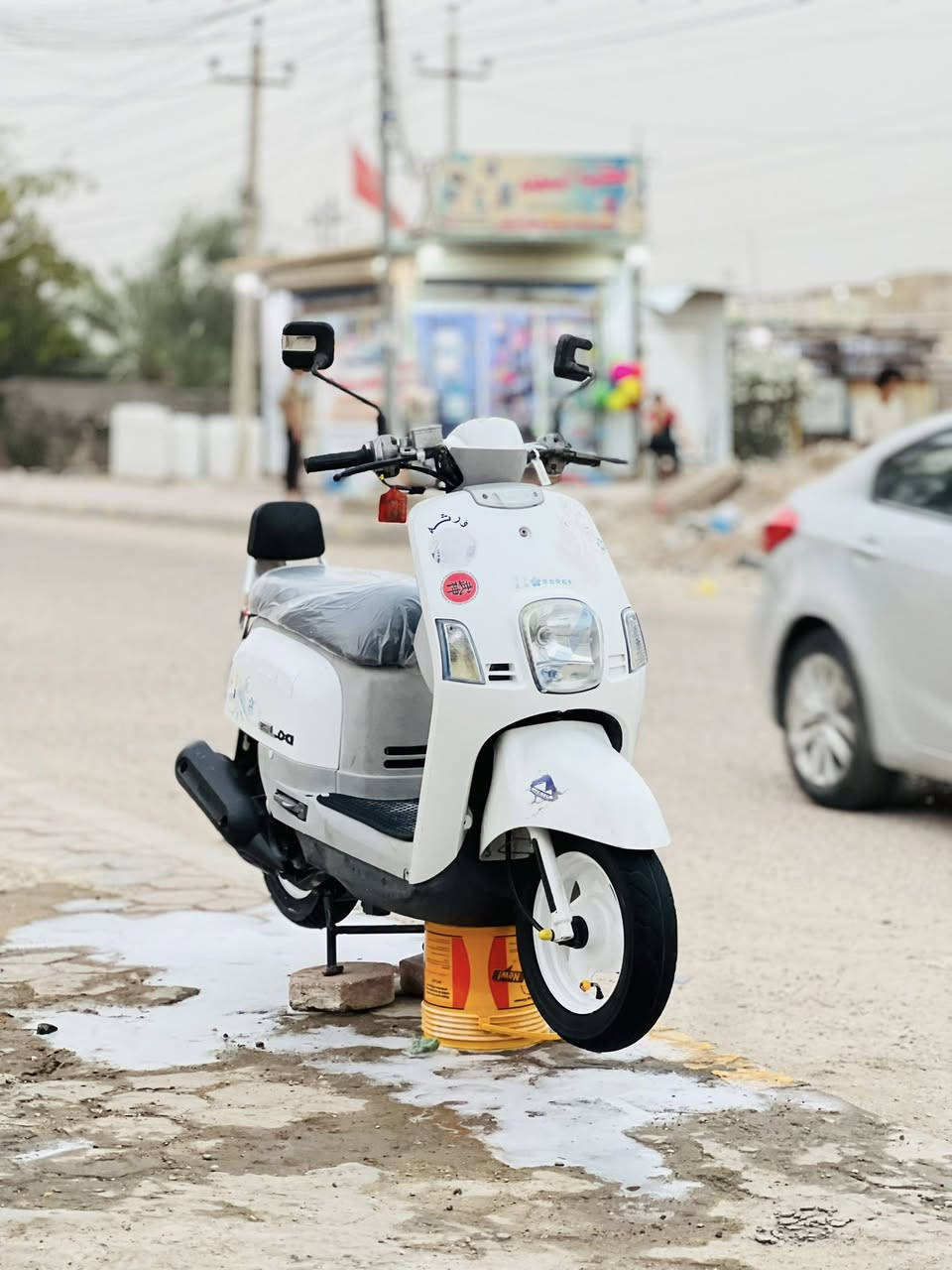 سلام عليكم دراجه بوليس حاويه للبيع دراجه كفاله عامه مامفتوحه كل ع وضع البلاد كلشي شغال بيه نكره سلف لايت عالي ناصي أشاير دراجه مال جناي المايعرف اسعارهن لا يتصل باقي تفاصيل ع رقم 
***********
