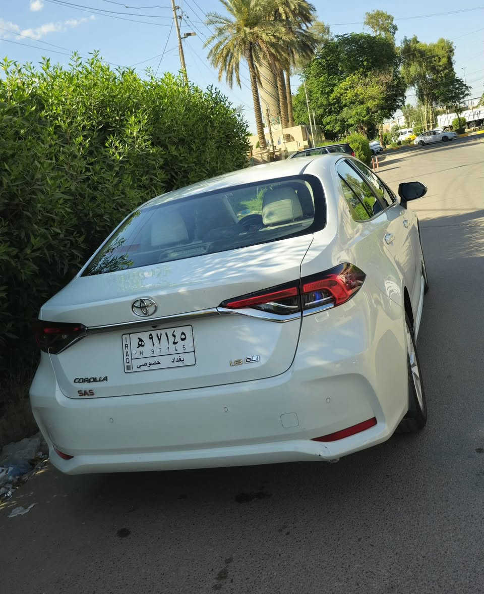 كورلا شركه ساز اصلي  بانزين موديل 2020
محرك 1800 vvt  بانزين
ماشيه 58 فقط رقم بغداد
سعر 146  بيه مجال بسيط .....
دفتر ضمان وصيانه دوريه مستمره بلشركه 
شاشه وكاميرا وتحكم ستيرن وتبريد قطعتين منفصل وبصمه ولد نهاري وسبورت وايكو

بيه باب مصبوغه اثر طخه ومكانين بارد بدون اي نقص جاهزه 
العنوان 
بغداد _ البياع 
***********
