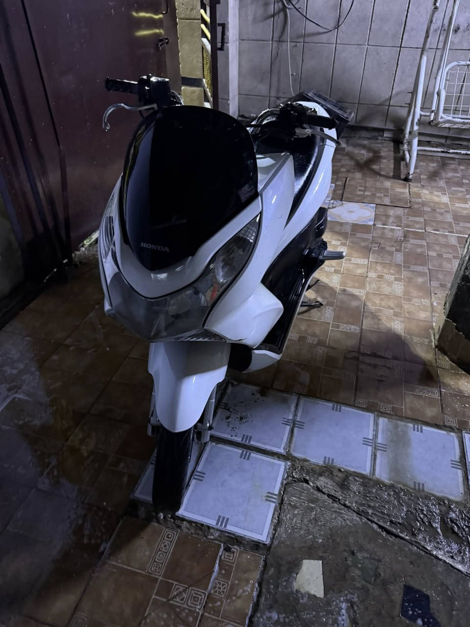 جيل الاول نضيفة ما مفتوحة دراجة حلوة السعر مليون وربع وبيهة مجال بغداد ***********
