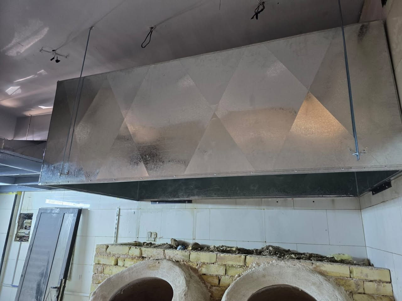 عمل دكتات مطاعم مبرده افران وجميع الاعمال الهندسيه بانسب الاسعار للاتصال والاستفسار *********** بغداد الجديده قرب فلافل رزاق
