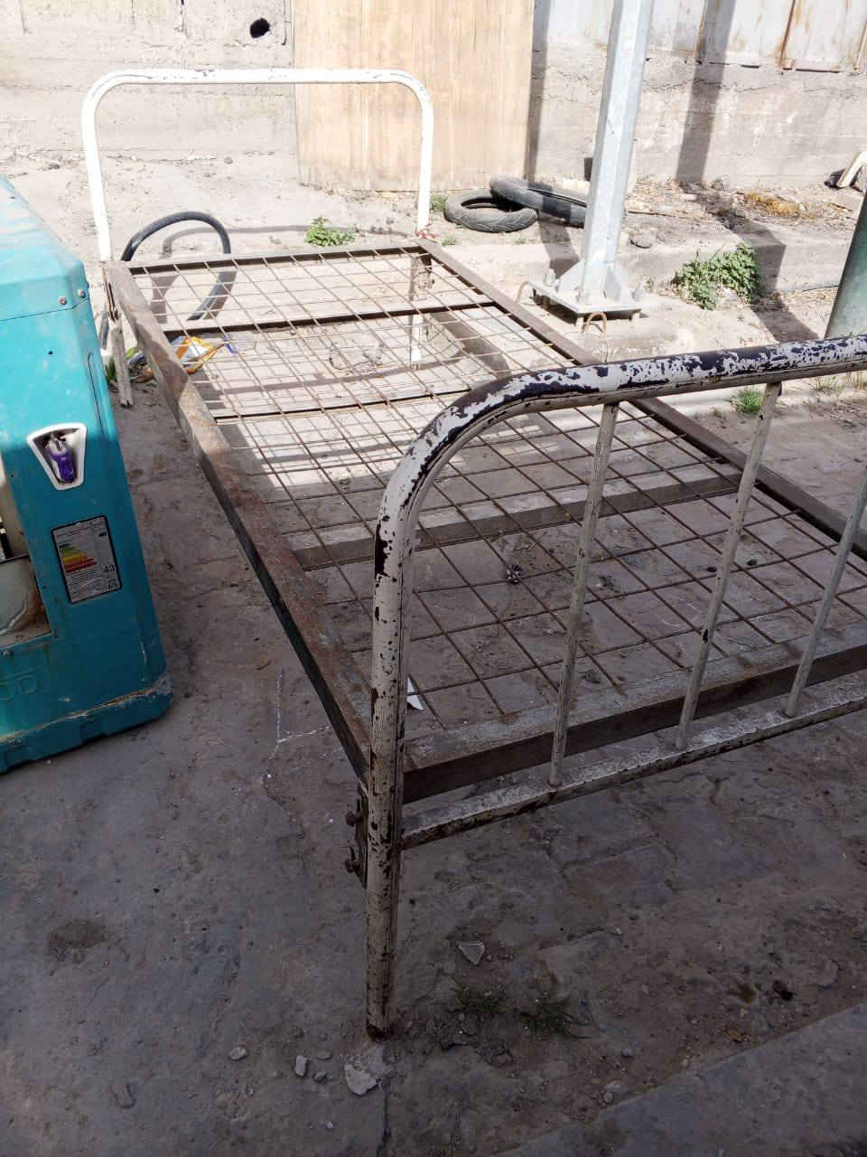 مكان عبيدي ***********
