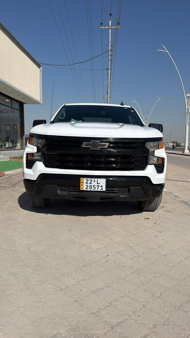 للبيع
شوفرليت سلفرادو 2023

رقم اربيل ترقيم جديد 

مكينة ٤ سلندر توين توربو 2700

اللووون ابيض 

• محرك ٤ سلندر  2.7 توين توربو المرغوب القدرة الحصانية 310 حصان وعزم دوران 569 نيوتن متر  صاروخ واقتصادي جدا

• گير ٨ نمر طيارة

• رادار امامي داتا شو يتحسس حراري

• باب طويل بدي قصير المرغوب

• تبريد امامي خلفي

• شاشة وسطية تدعم CarPlay واير ليس يعني النظام الحديث

• باب بدي كهرباء

-ماشية 90 الف كيلو 

ضرر/ شخوط خفيفه  وتم تصليحه 

بجم كبس 

ايرباك مرجع سستم

مواصفات السيارة …

تحديث بروجكتر وبجم تاهو LED

كشافات ( بروجكترات ) LED

اضاءة في البدي

اوتو ستوب

تحديد مسار

رادار امامي

شاشه ابل كار

كامره

‏USB + USB c

لايت اوتو

مكان السيارة بصره

السعر 275 

***********
