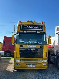 اسكانيا ٢٠٠٤ • صهريج تبريد • محرك V8