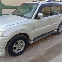 باجيرو ٢٠٠٨ • محدثة ١٦ • مكفولة من الصبغ