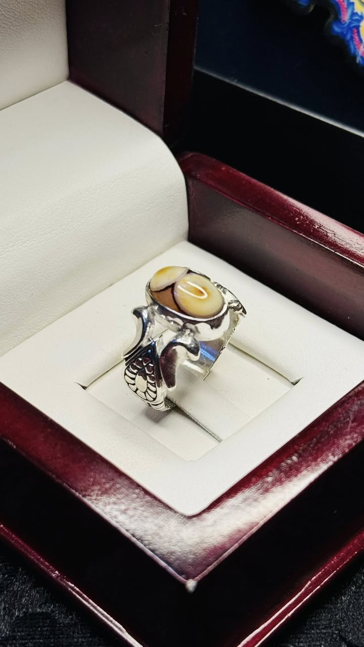 🔥 عرض خاص لفترة محدودة 🔥
💵 السعر بالخاص شباب راسلني

مواصفات القطعة:
🔹 سليماني هندي طبيعي مضمون 100%
🔹 صياغة يدويّة فضّة عيار 925 راقية جداً
🔹 شغل يدوي باحتراف عالي 
🔹 توصيل سريع لجميع محافظات العراق 🚚

📩 إحجزه الآن قبل نفاذ الكمية
واتساب: ***********
📱 موجودين عالإنستگرام و الفيسبوك والوات⁩⁩⁩⁩⁩⁩⁩⁩⁩⁩⁩
