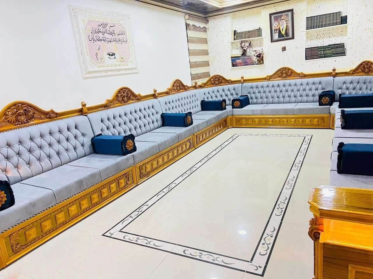 معمل علاء العزاوي التخم والديوان شغل تفصال درجه اول خشب بلوك اسود وسفنج مميز  اول وقماش حسب اختيار الزبوان الاستفسار اتصال او واتساب *********** العنوان بابل يوجد قسط سعر النقد تنطي نص ونص كل شهر 250 بدون تحميل
